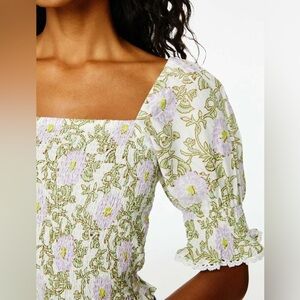 Roller Rabbit Lilac Floral Top Size S NWT